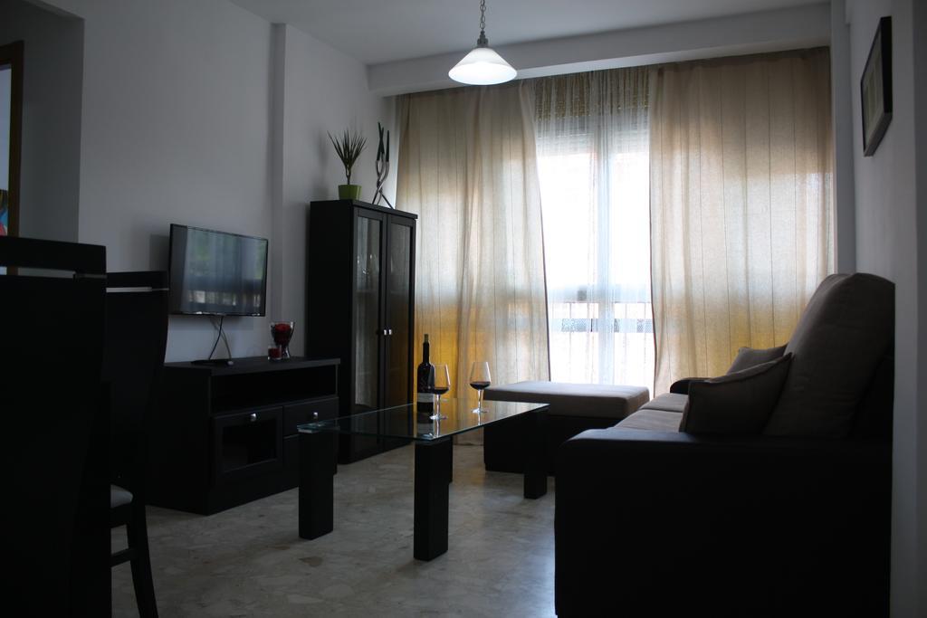 Apartamento Moderno Cerca Del Centro Malaga Bagian luar foto